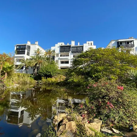 Apartment Jardines De Golondrinas With Sea Views Marbella