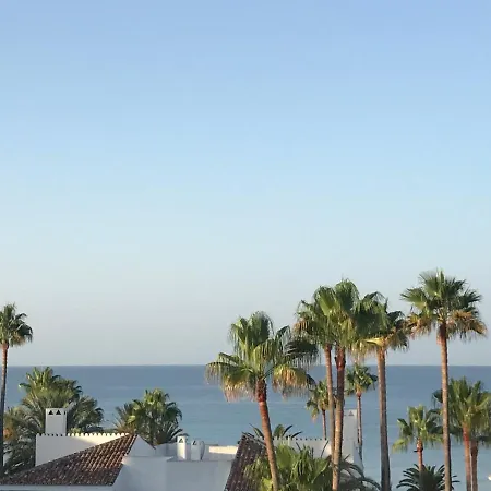 Apartment Jardines De Golondrinas With Sea Views Marbella