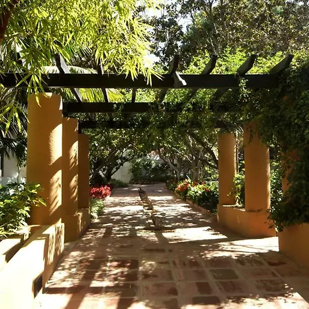 Jardines De Golondrinas With Sea Views Apartment